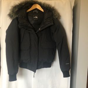 Like new NorthFace bomber jacket with hood